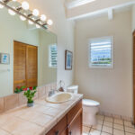 princeville-vacations- sunset upstairs bathroom-17